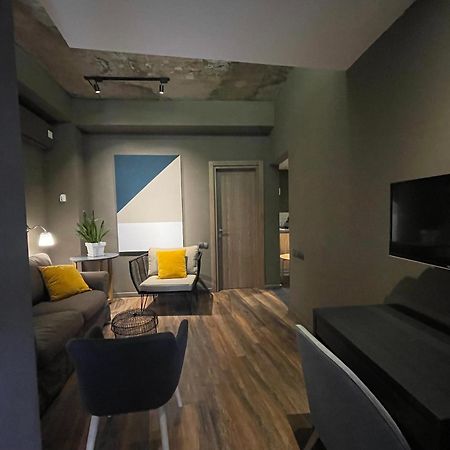 Moma, Contemporary Design At Old Tbilisi. Perfect Location Apartment ภายนอก รูปภาพ